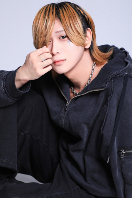 雲類鷲ウル SONIC by ACQUA 歌舞伎町