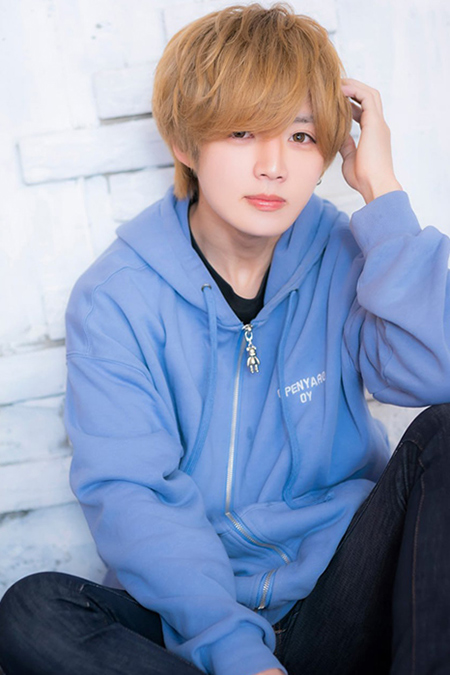 白星 ひなた yellow 歌舞伎町