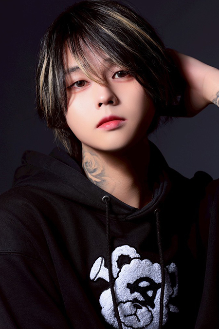 有馬 はいせ BINX 大阪 ミナミ