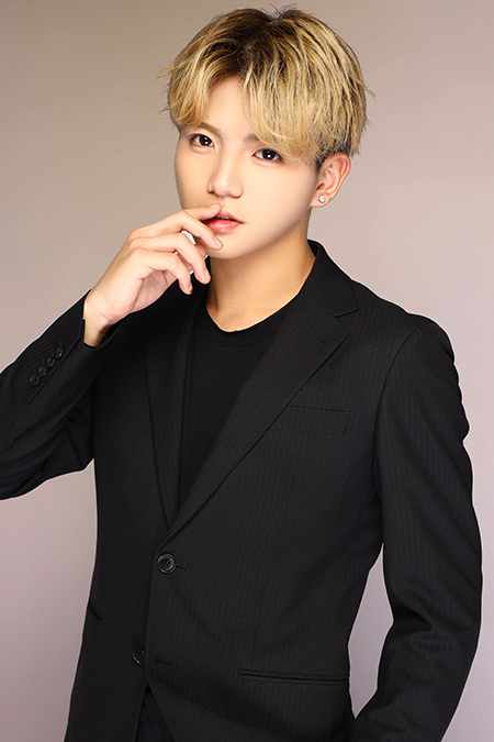 利世 ADAM RISE 大阪 ミナミ