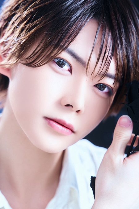 鳳城 遥登 UNIVERSE 大阪 ミナミ