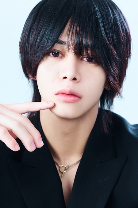 秋 UNIVERSE -LUX- 大阪 ミナミ