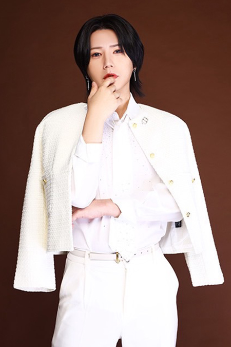 賢人 ADAM RISE 大阪 ミナミ