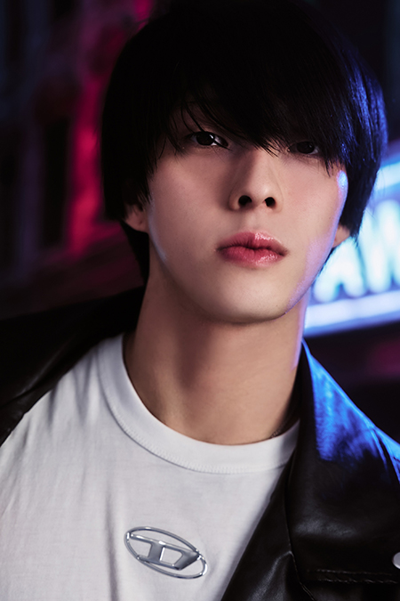 リ ウヌ UNIVERSE -LUX- 大阪 ミナミ