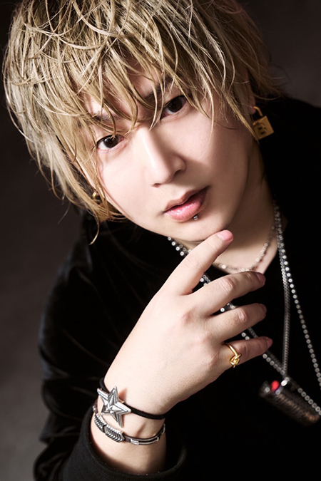 明神 珪士 NOVA 大阪 ミナミ