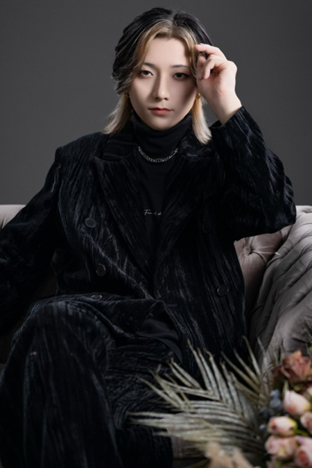 天極 楽 ANARCHY 歌舞伎町