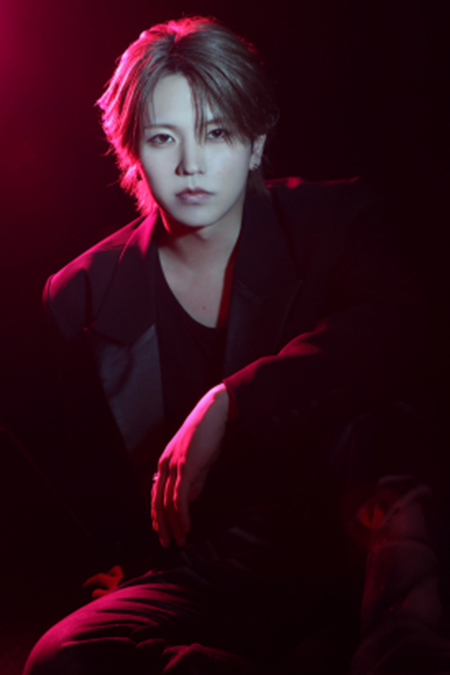 SU Glow 歌舞伎町