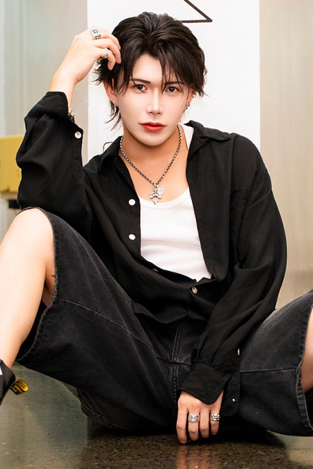 えりと Leo 歌舞伎町