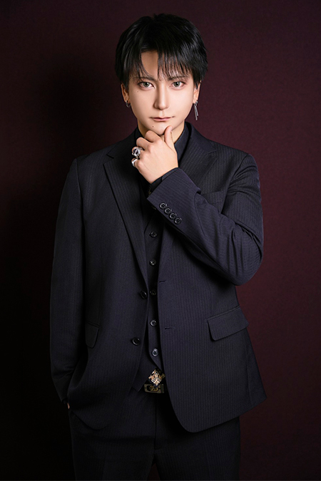 藍 紫苑