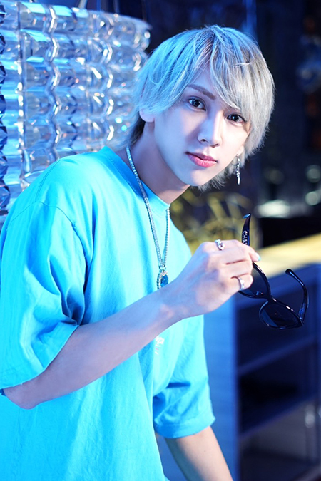 HOST OF DREAM キキ