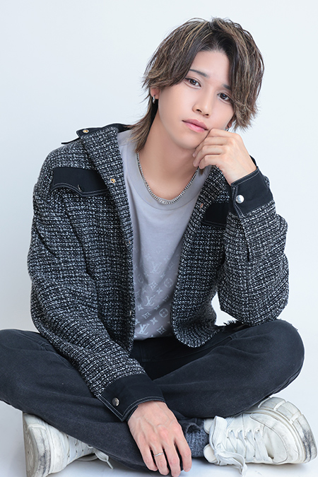 春夏冬 旬 Luis 神戸