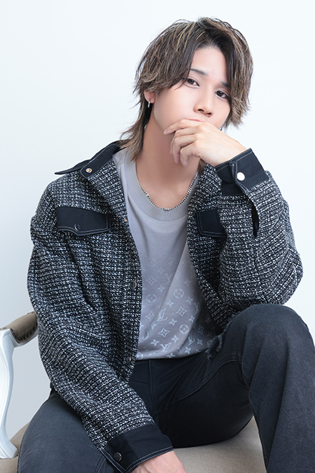 春夏冬 旬 Luis 神戸