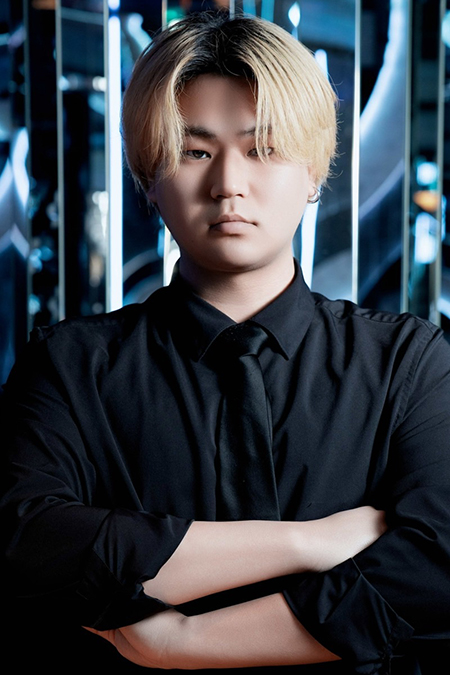 鷹 ATOM-PRINCE- 大阪 キタ