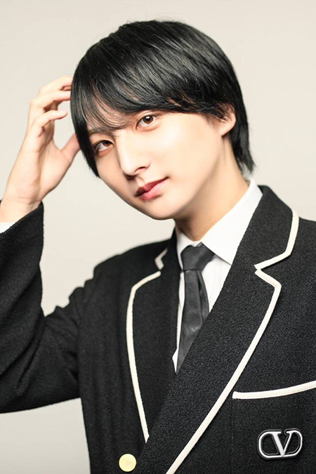 AOI TOKYO 黒向 燈弥