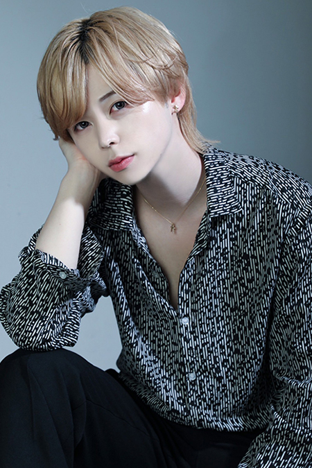 BLACK 星のアクア