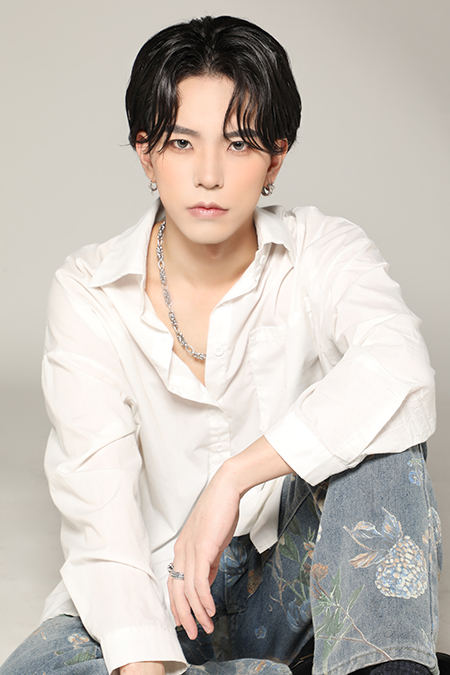 SU Glow 歌舞伎町