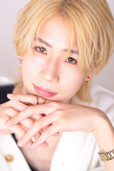 皐月 飛鳥 ATOM 大阪 ミナミ