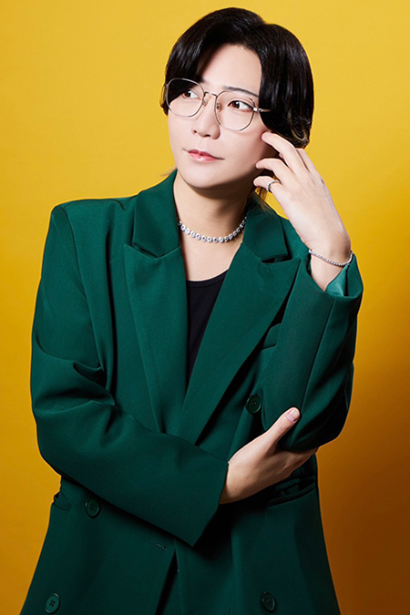 緋色 ゆい Lilian 池袋