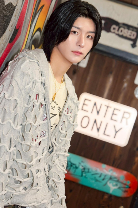 LEO YOUth 大阪 ミナミ