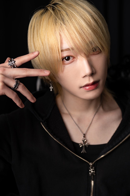 黒金 蕾夜 WORLD 大阪本店 大阪 ミナミ