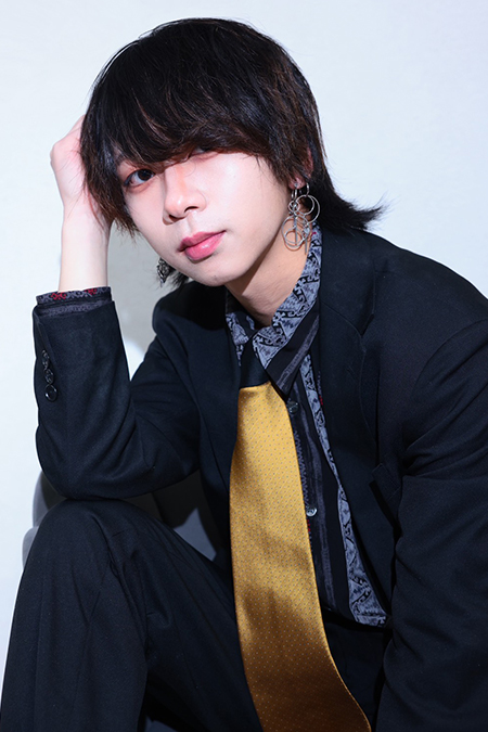 シルバ CRSS GUILD 大阪 ミナミ