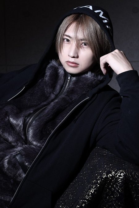 優季 SWAMP 大阪 ミナミ