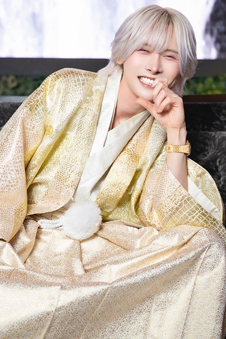 動城 ハウル YGGDRASILL 歌舞伎町