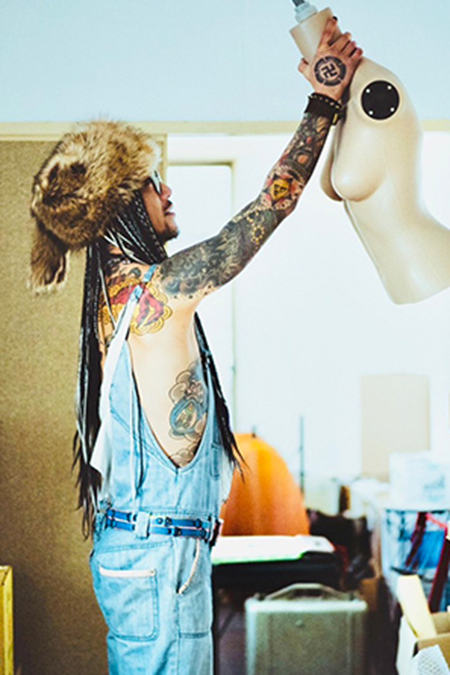 44 FUYUTSUKI -WHITE- 大阪 ミナミ