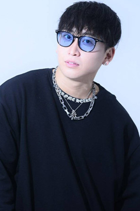 TOP DANDY vivid スンギ