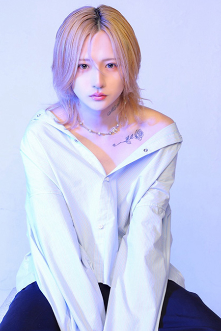 雫 爽来 Lilian 池袋