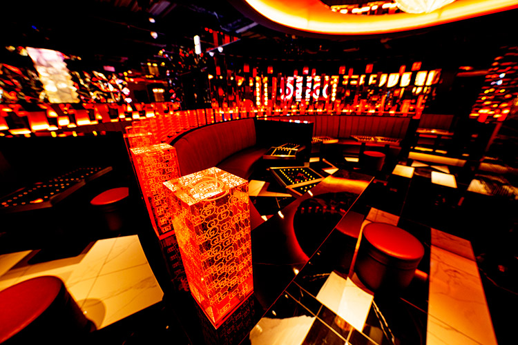 大阪 ミナミ ReAL リアル