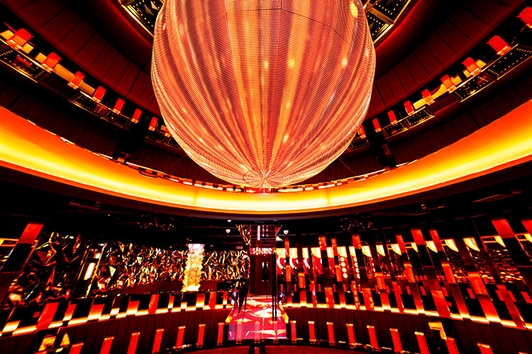 大阪 ミナミ ReAL リアル