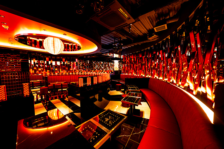 大阪 ミナミ ReAL リアル