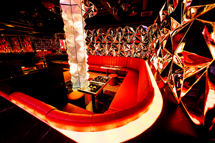 大阪 ミナミ ReAL リアル