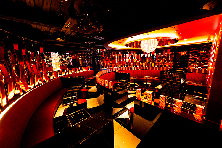 大阪 ミナミ ReAL リアル