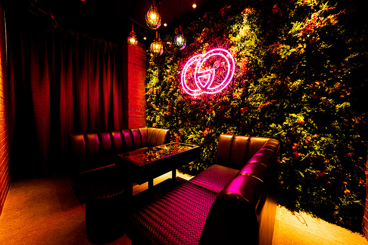 大阪 ミナミ ReAL リアル