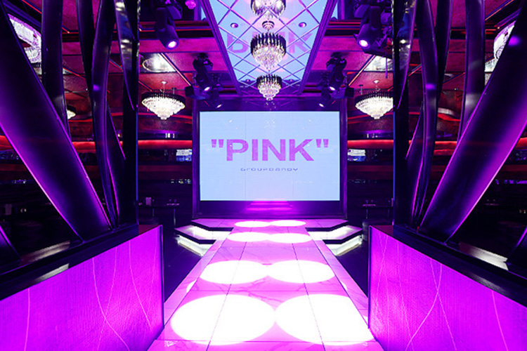 歌舞伎町 PINK ピンク