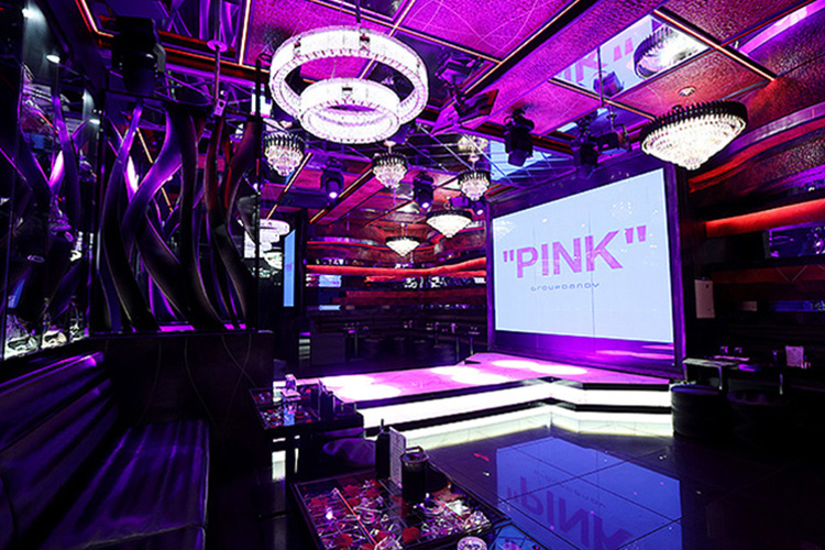 歌舞伎町 PINK ピンク