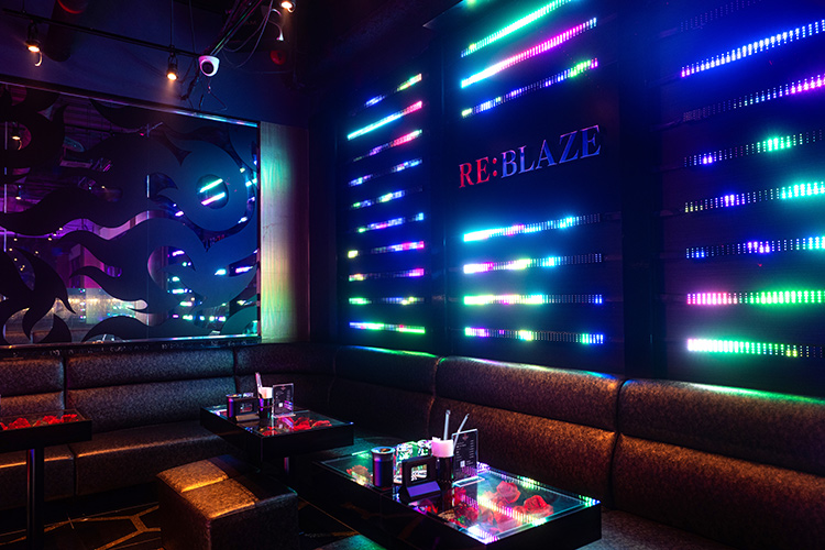 大阪 ミナミ REBLAZE リブレイズ
